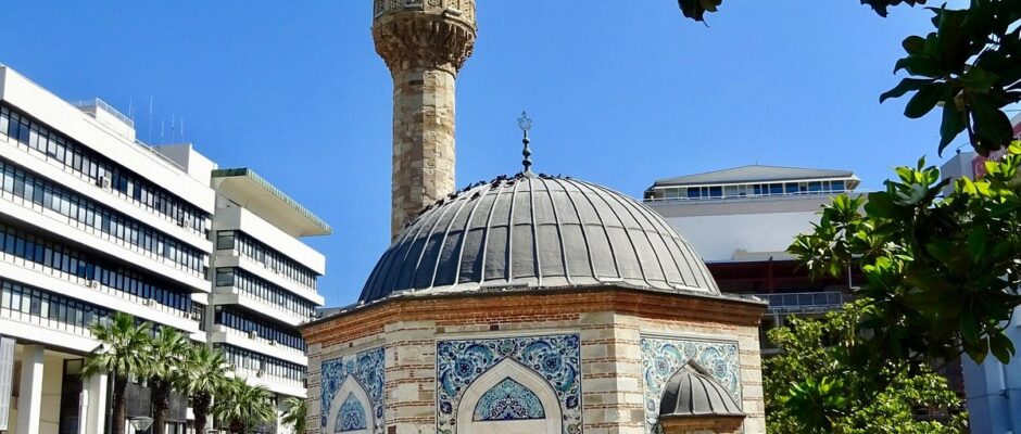 Konak Yali Mosque