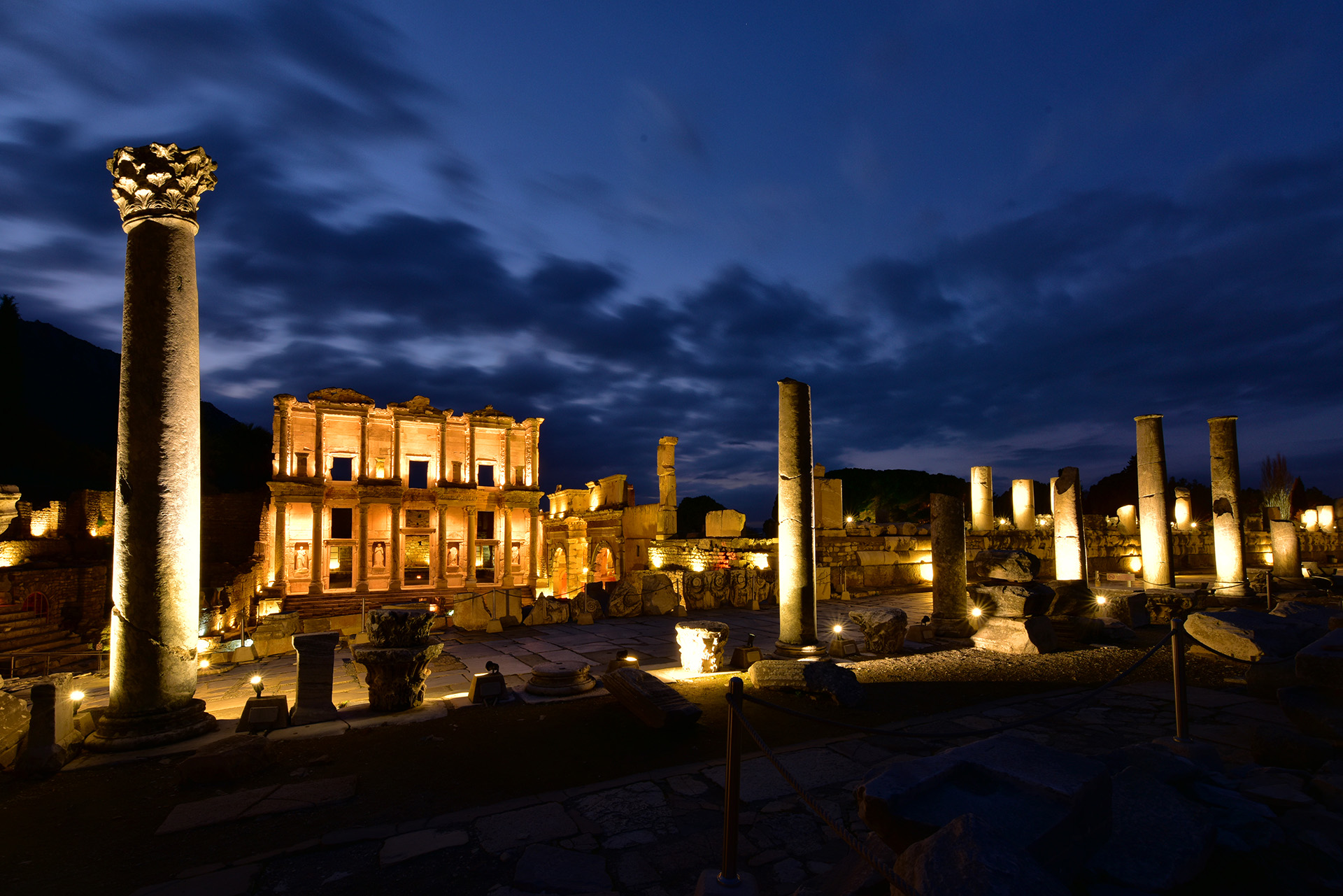 The ancient Pearl of Izmir : Ephesus